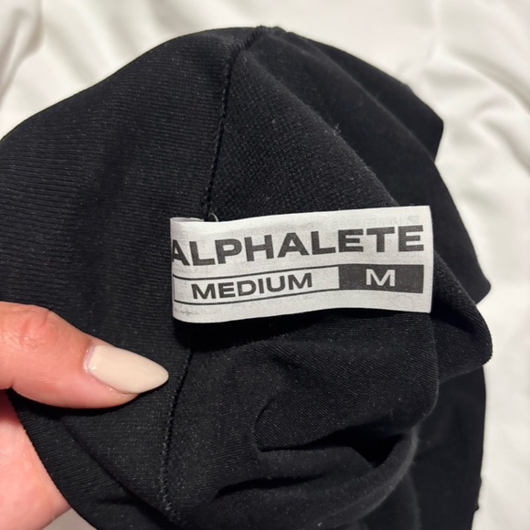 Alphalete Amplify Shorts - Picture 2 of 3